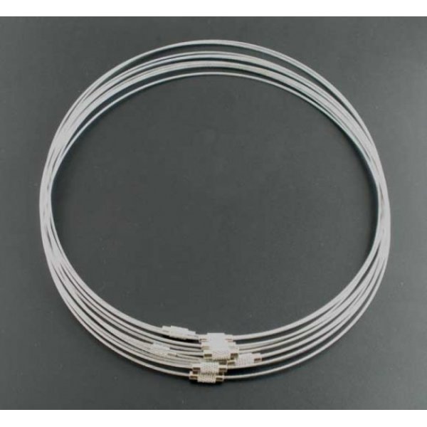 1 halsk&aelig;de stiv kabletr&aring;d gr&aring; skruel&aring;s N&deg;01