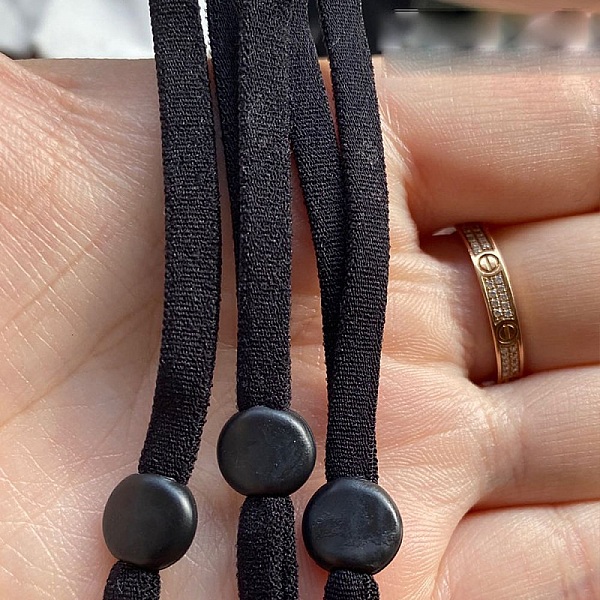 4 sorte elastiske b&aring;nd med justerbar sp&aelig;nde til fastg&oslash;relse af maske