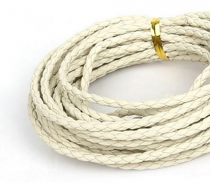 5 m&egrave;tres Cordon rond simili cuir tress&eacute; Ivoire 3 mm