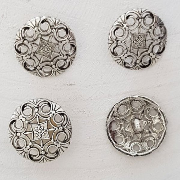 Bouton Argent N&deg;16 de 18 mm Rond