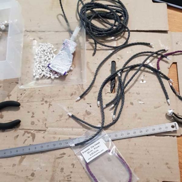 Europ&aelig;isk flettet armb&aring;nd Clip Uni 02 FRA 15 TIL 23 CM Hvid