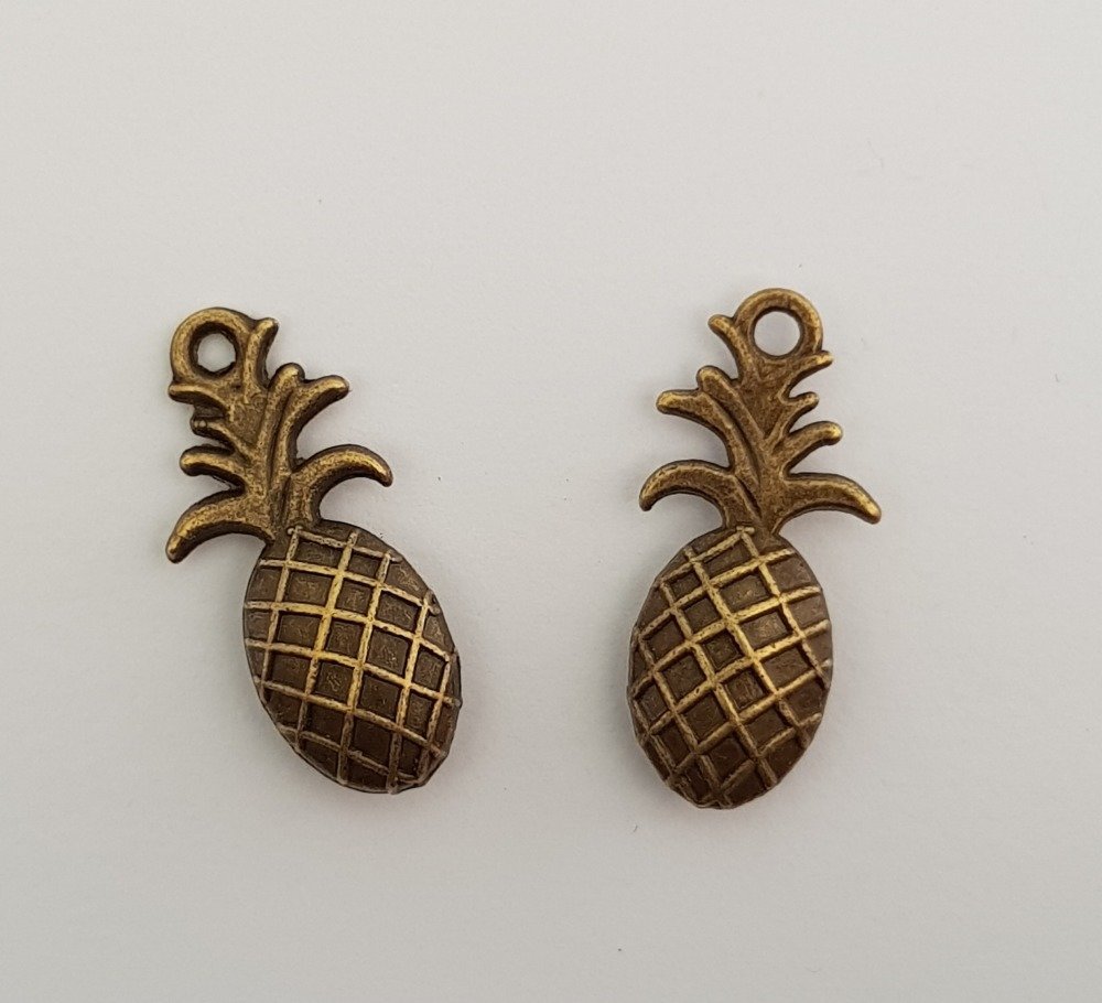 Ananas charme N°01