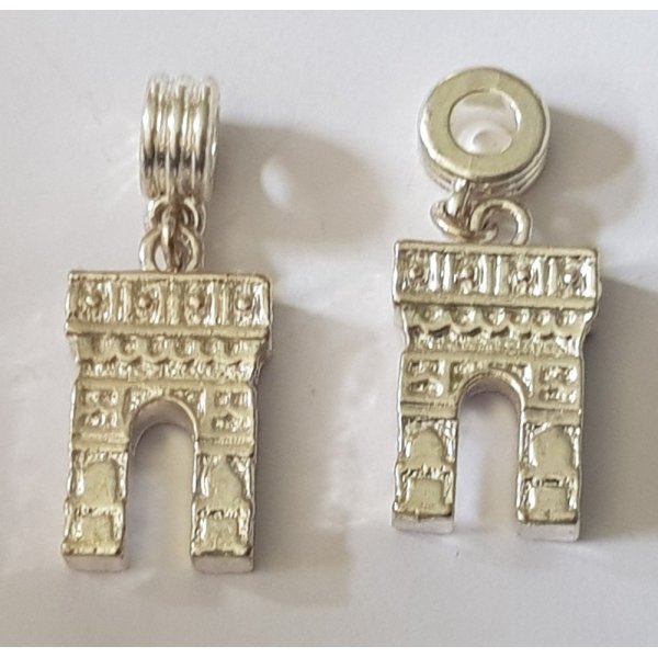 Arc de Triomphe fors&oslash;lvede charme