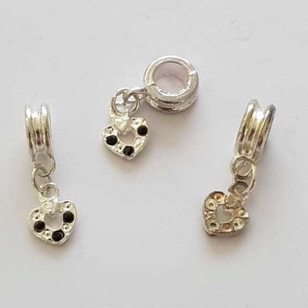 Breloque C&oelig;ur N&deg;41 Strass Noir