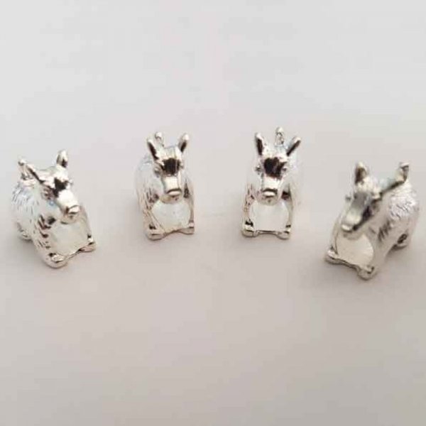 Hund charme N&deg;02