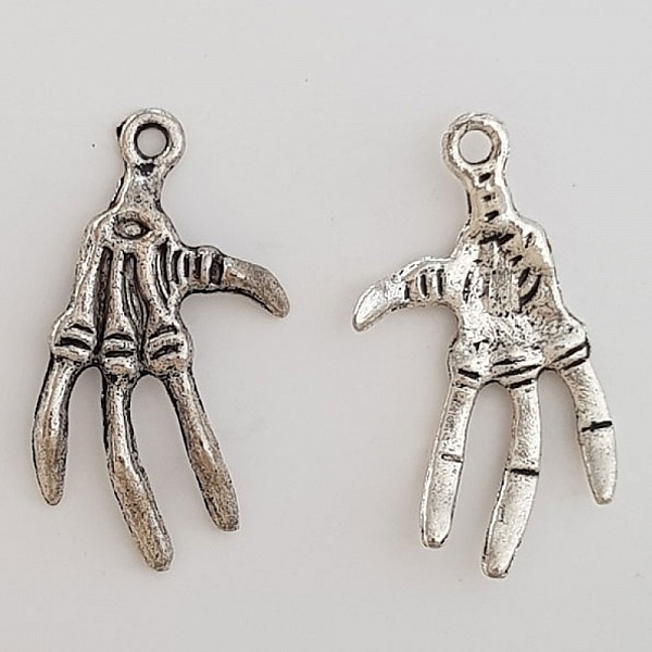 Charm h&aring;nd "Skeleton "N&deg;06 s&oslash;lv