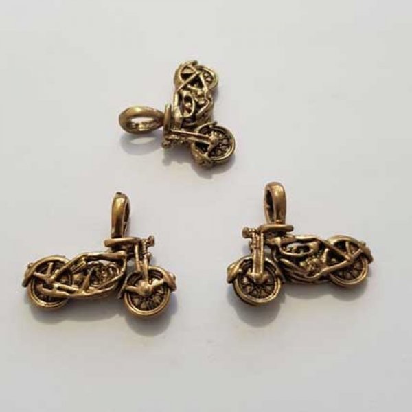 Breloque Moto N&deg;03 Dor&eacute; Vieilli