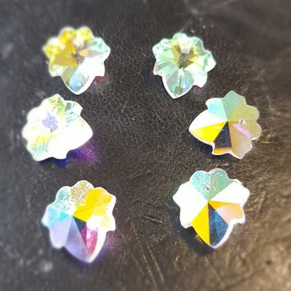 Blomster vedh&aelig;ng i facetteret glas N&deg;03-01