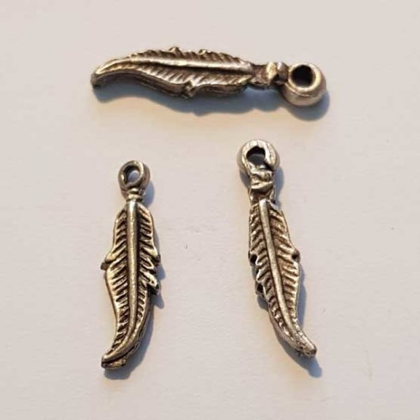 Breloque Plume N&deg;06 Argent