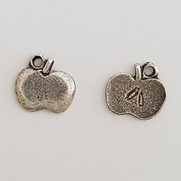 Charm Apple Metal Silver N&deg;02 k&oslash;kken x 10 stk.