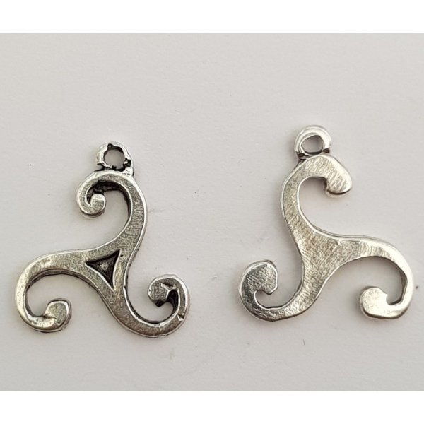 Triskel Charm N&deg;01