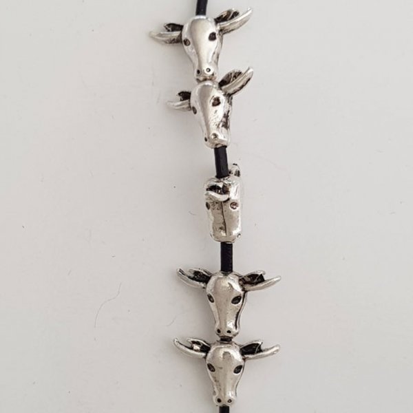 Cow Charm N&deg;02 x 10 stk.