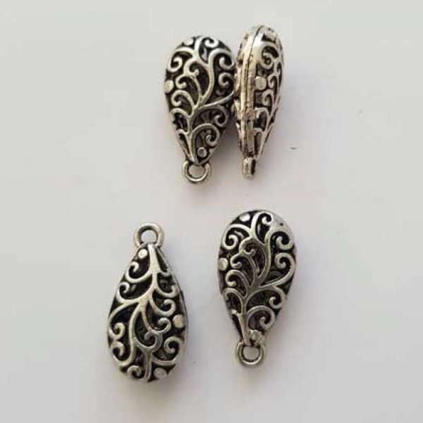 Openwork dr&aring;be charme N&deg;04-01