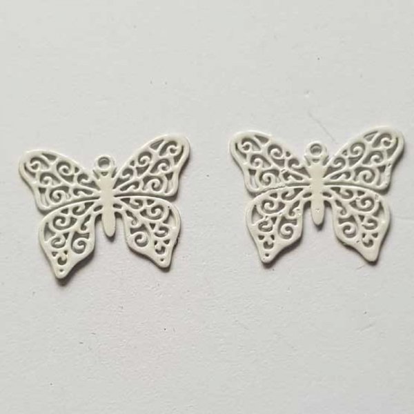 Breloque papillon N&deg;19 Blanc 13 x 16 mm