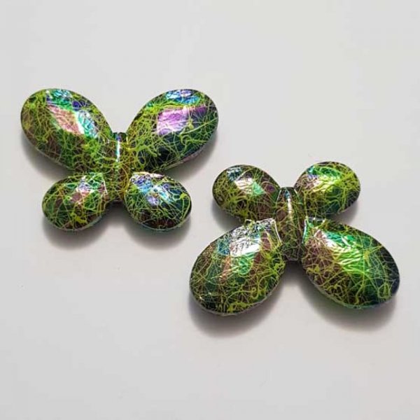 Breloque papillon N&deg;36 Jaune Clair 34 x 44 mm