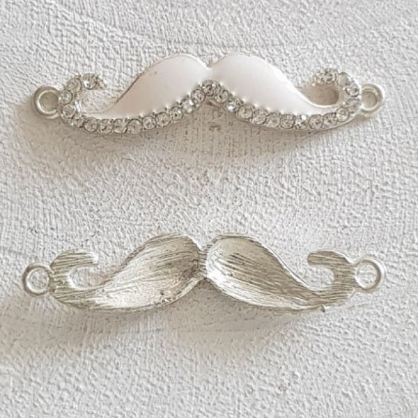 Breloque pendentif Moustache N&deg;23 Blanc et strass