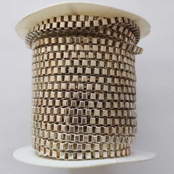 K&aelig;de 4 mm kvadratmaske S&oslash;lv