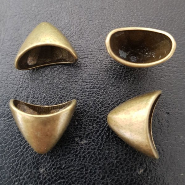 H&aelig;tteb&aelig;ger nr. 05