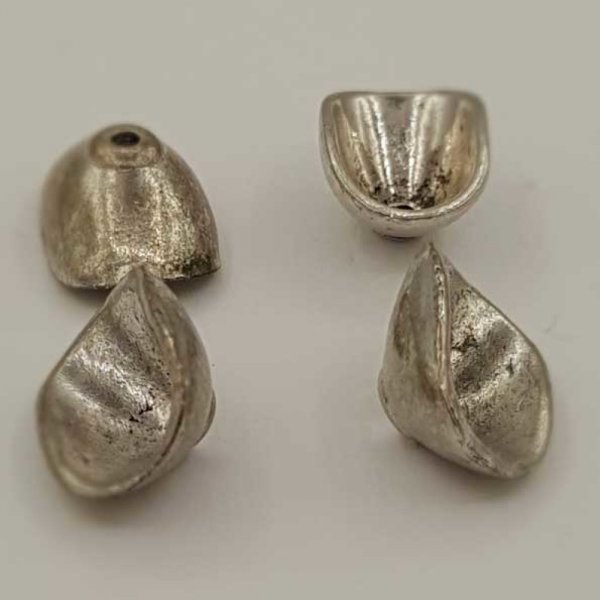 H&aelig;tteb&aelig;ger nr. 08