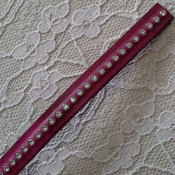 L&aelig;der DD-Fuxia 10 mm Swarovski Strass pr. 20 cm