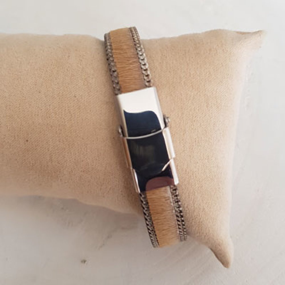 Flad kalveskind Beige 10 mm x 20 cm hud og kæde