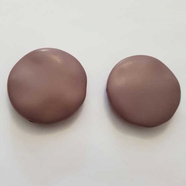 Galet plat r&eacute;sine rond 40 x 10 mm effet cuir Taupe