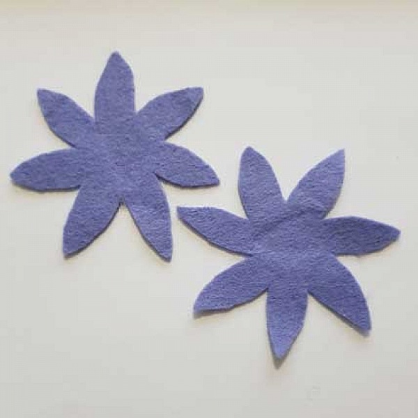 Jolie petite fleur en Feutrine 80 mm N&deg;02-01 x 2 pi&egrave;ces