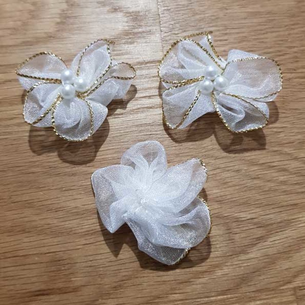 Sæt med 3 farverige blomster Organza-stoffer hvidt