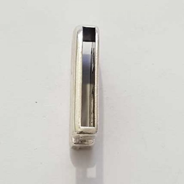 Passant 25 mm en Zamak Lettre A  Argent