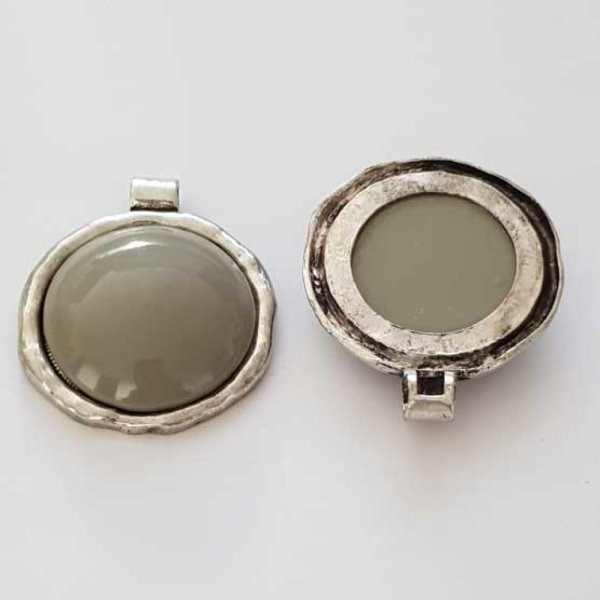 Pendentif N&deg;001-F en Alliage Rond Gris