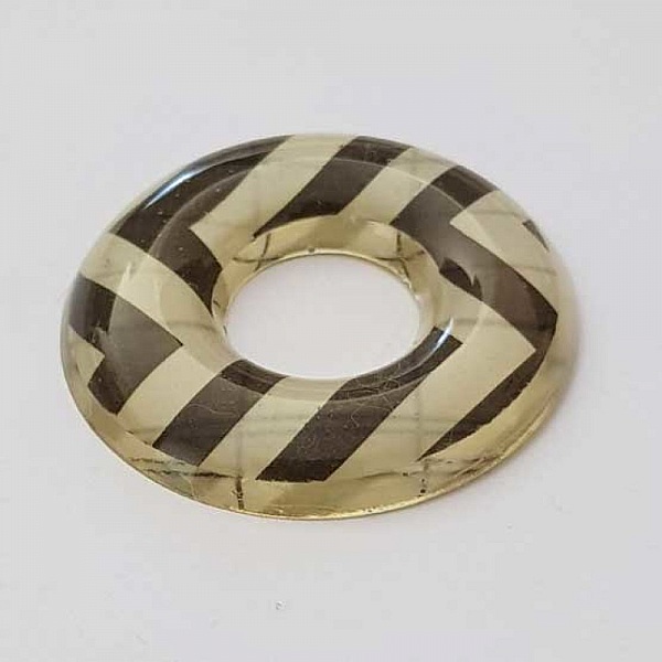 35 mm donuts vedh&aelig;ng i resin N&deg;001