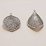 Breloque Fleur Métal N°142 Argent