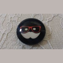 glas cabochon rund 25mm moustache 044 