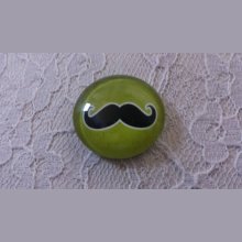 glas cabochon rund 25mm moustache 034 