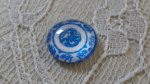 glas cabochon rund 12mm blå blomst 029 