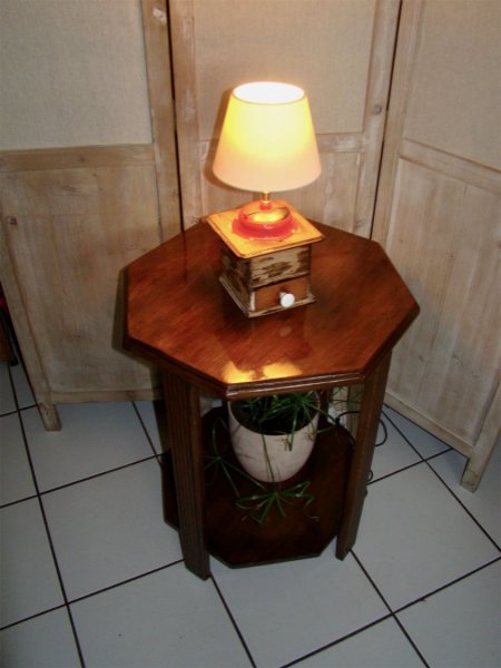 Antik kaffekv&aelig;rn lampe r&oslash;d 