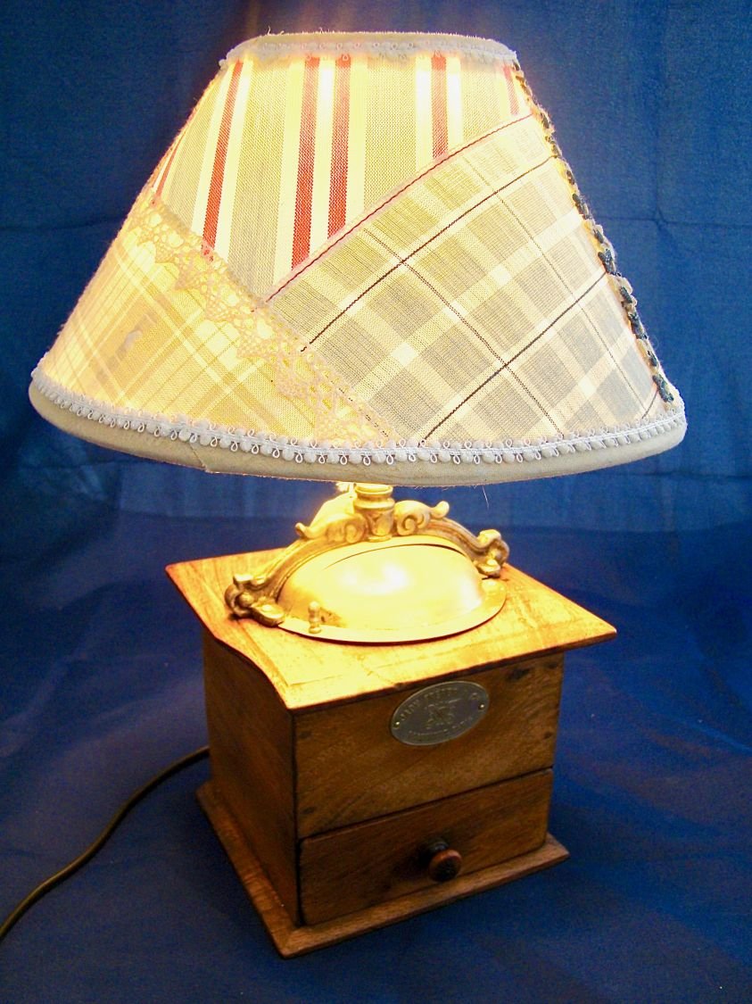 Lampe til kaffekværn i landlig stil