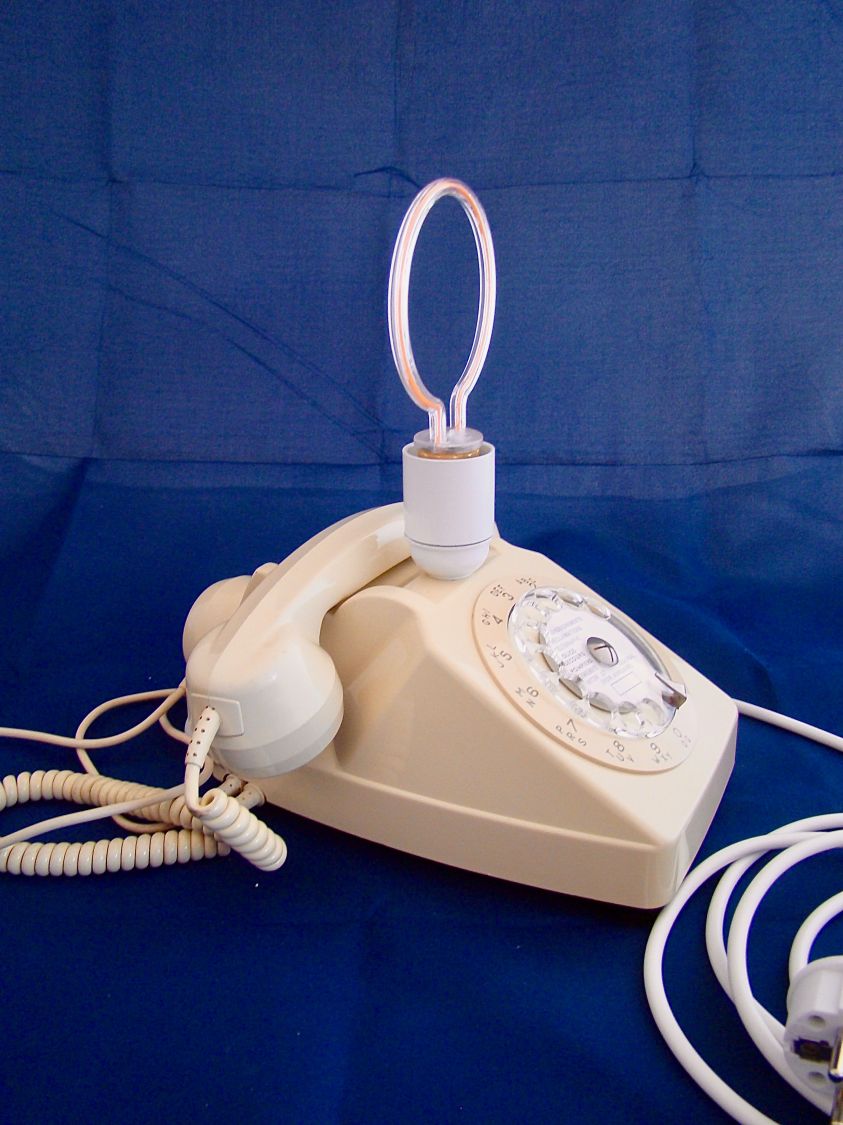 Dingo telefon lampe, hvid neon!