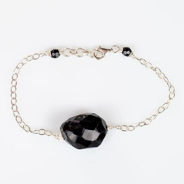 Armb&aring;nd "My Precious in Black Onyx" S&oslash;lv 925