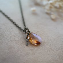 Collier pendentif Swarovski Larme ambre cuivré sur chaîne bronze vieilli