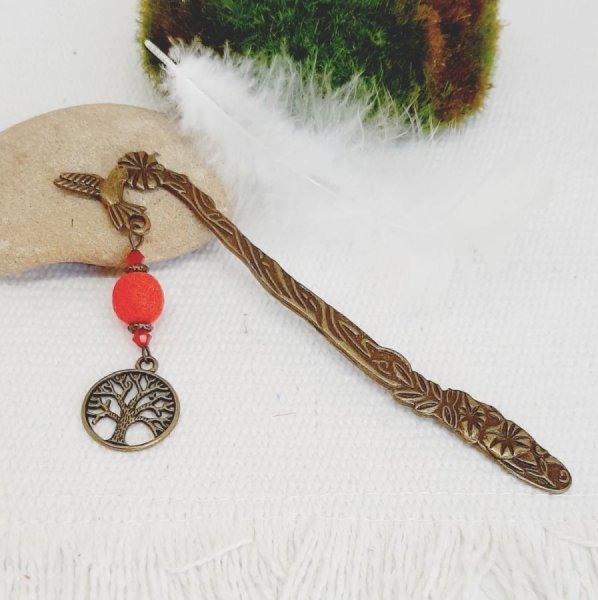 side marker livets tr&aelig; vedh&aelig;ng bronze farve skal personligg&oslash;res med r&oslash;d h&aring;ndlavet perle 