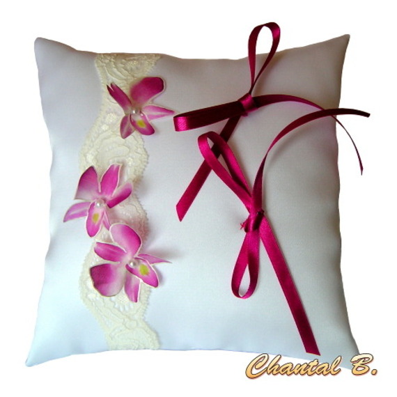 Pink Silk ORCHIDEE Wedding Ring Cushion Set 