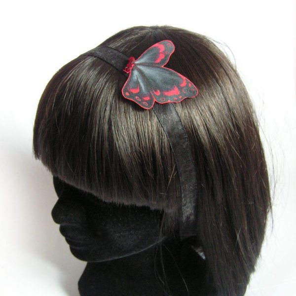 sort blonde pandeb&aring;nd med organza blomst og fushia fjer h&aring;ndlavet bryllupshovedb&aring;nd