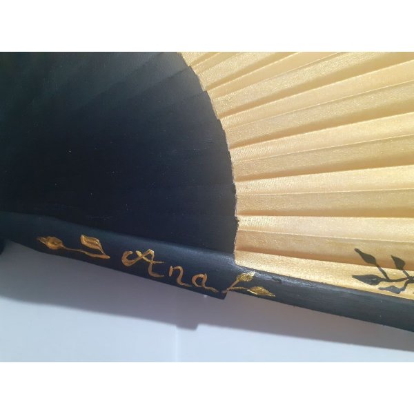 Ny stjernetegnskollektion, h&aring;ndmalet mini-fan i bomuld. "Libra"