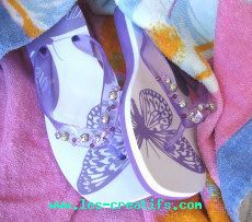 Customiser ses tongs avec des perles