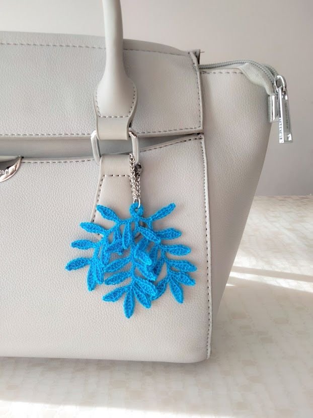 Bag jewel - Leaves - Electric Blue