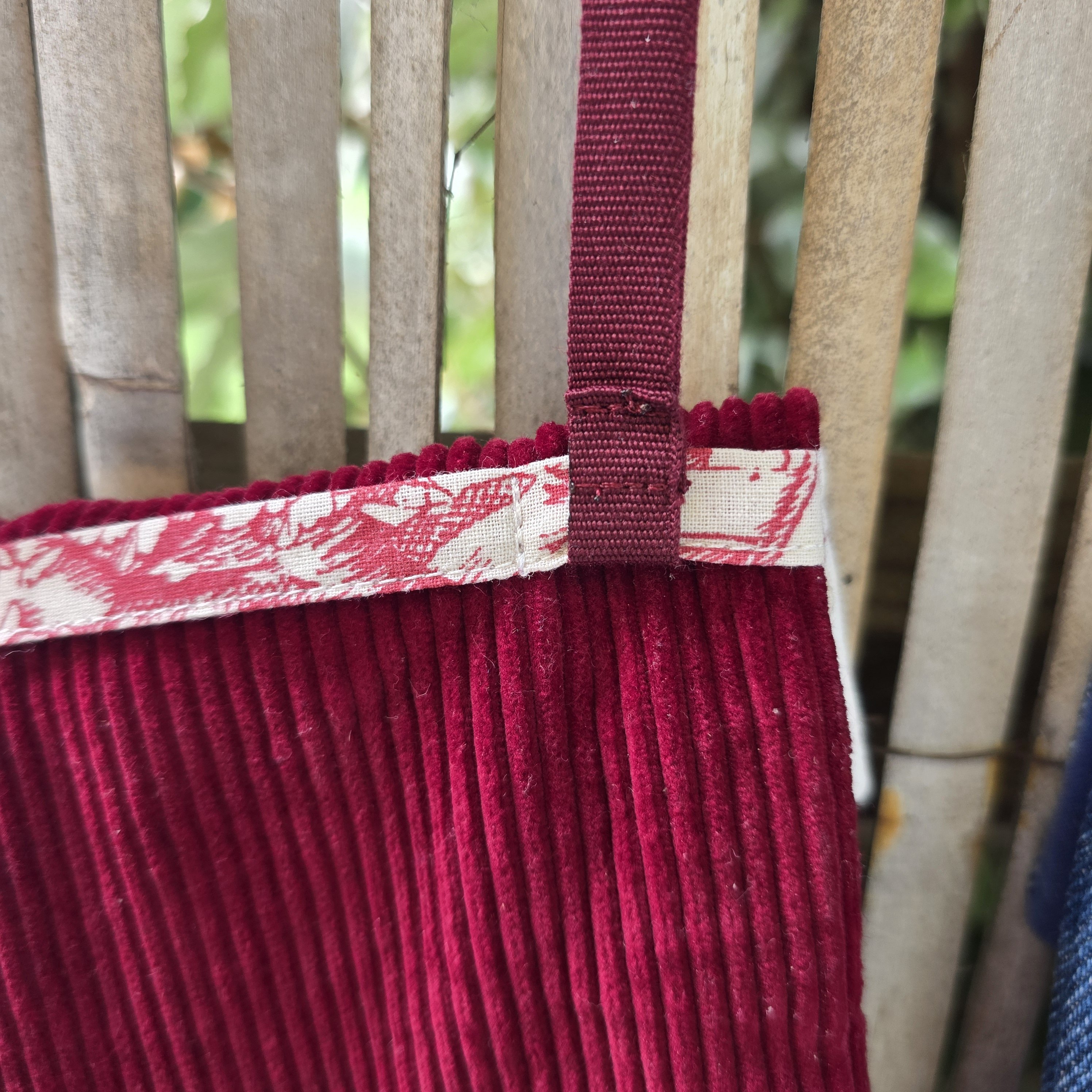 Pochette en tissu pour téléphone, avec bandoulière