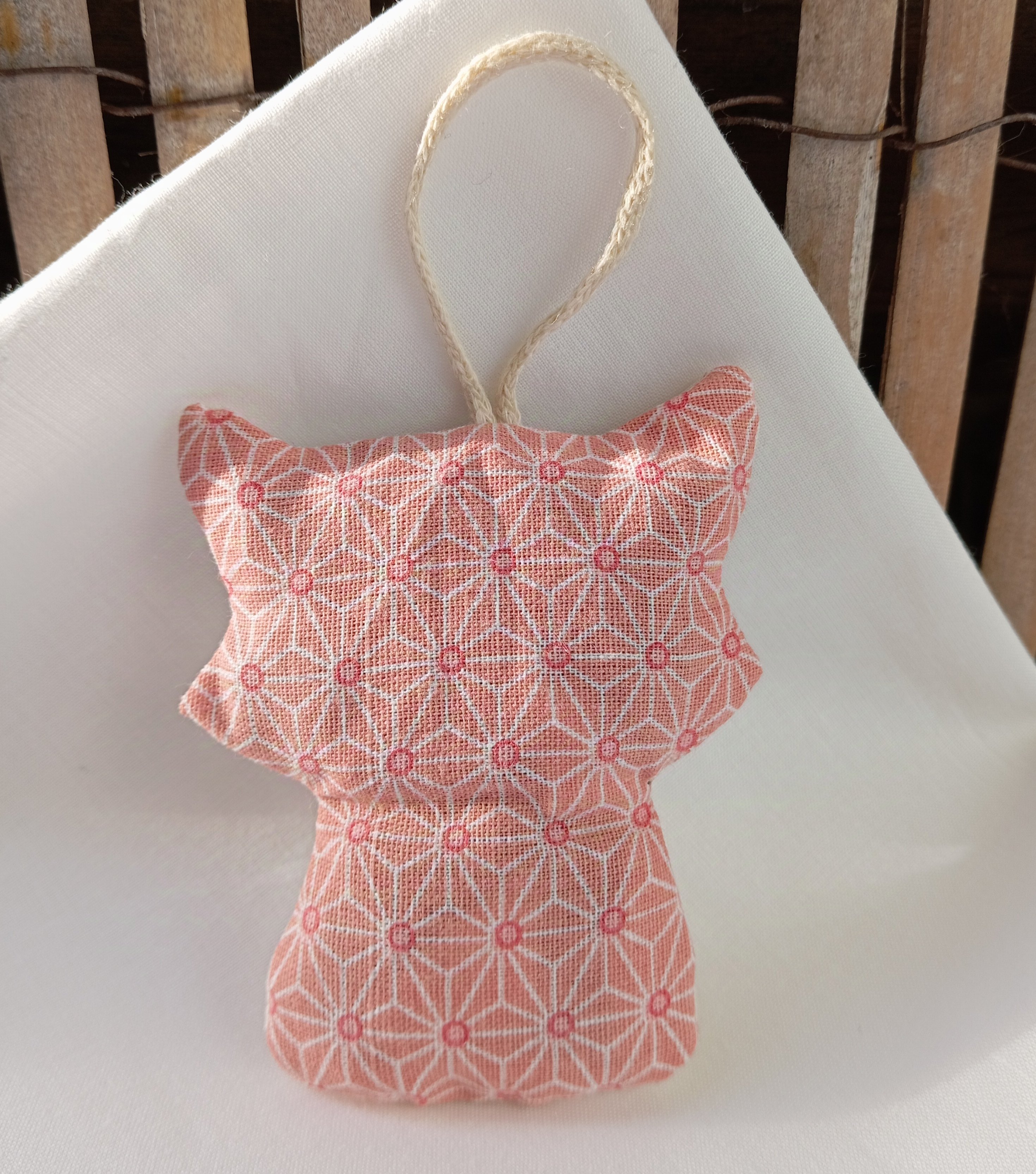 pochon garni de lavande bio en forme de papillon