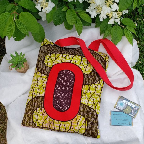 Sac &agrave; bandouli&egrave;re en coton wax