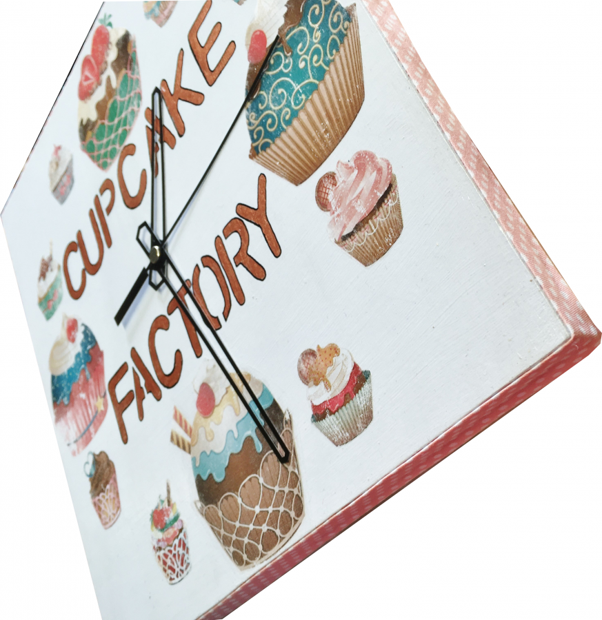 Træ ur carrer model "cup-cake 